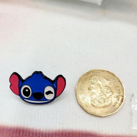 2/$20 Brand New Disney Stitch Pin Brooch #2 - Picture 3 of 3